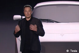 Tesla: Geht dem Autobauer das Geld aus?